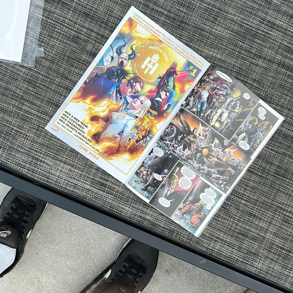 Comic book 👏🏽 Marvel 🕷️ /2/ black white red - Picture 2 of 6